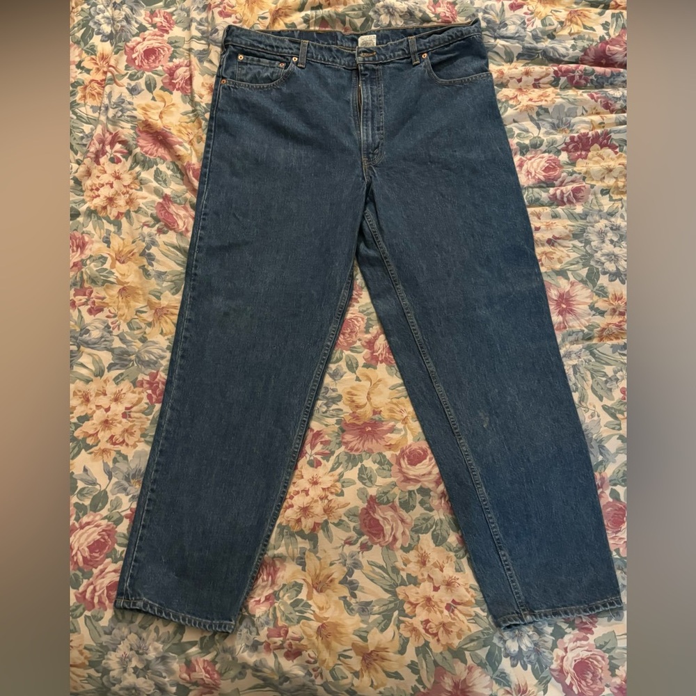 Levi 550 jeans 42x32
